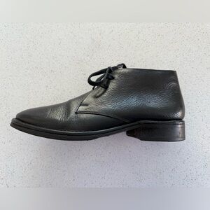 John Varvatos Lace up leather Chukka boot